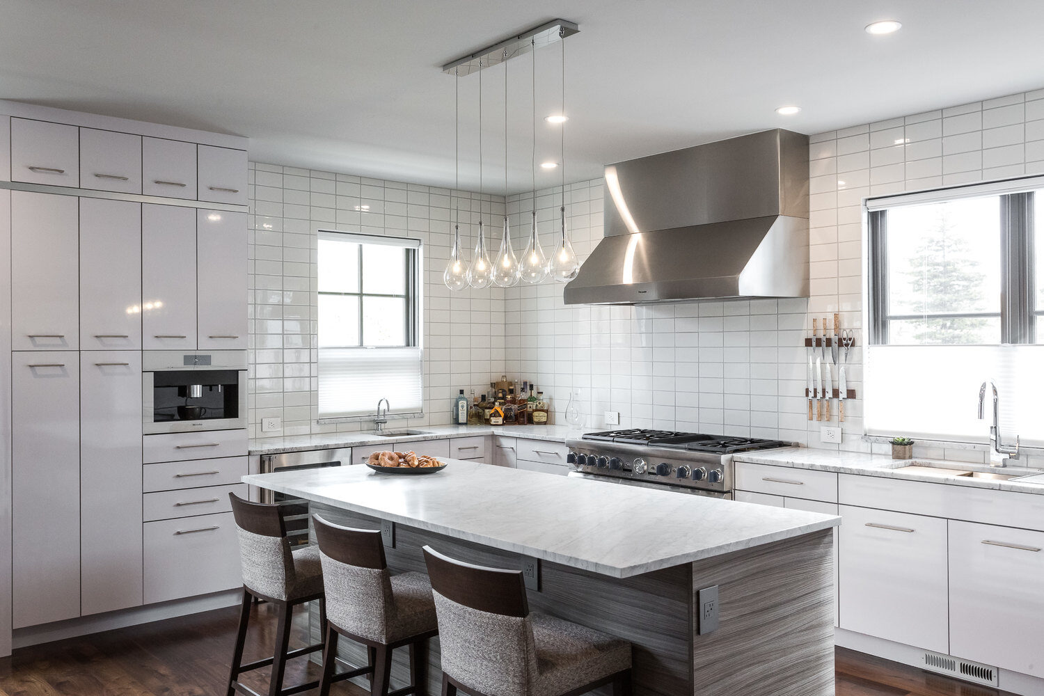 Contemporary Kitchen Remodel by Futura Inc project photo